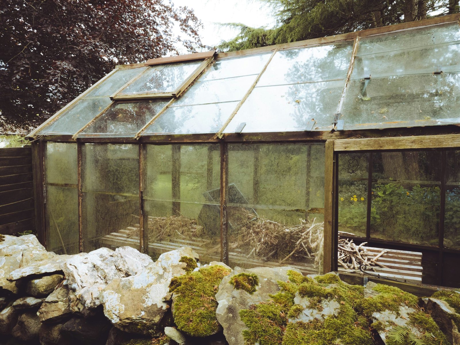 Garden Shed Greenhouse Roof Guide: Build Strong Rafters Garden Shed Greenhouse Roof Guide: Build Strong Rafters